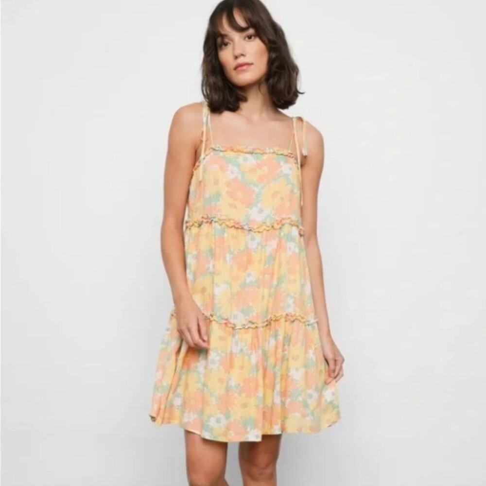 NWT Rails Caralyn Daisy Meadow Floral Yellow Tier Mini Dress Size Small